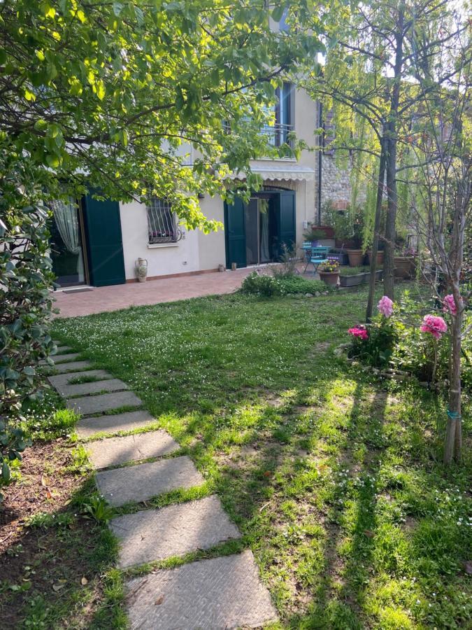דסנזאנו דל גארדה Monte Maino Bed & Breakfast מראה חיצוני תמונה