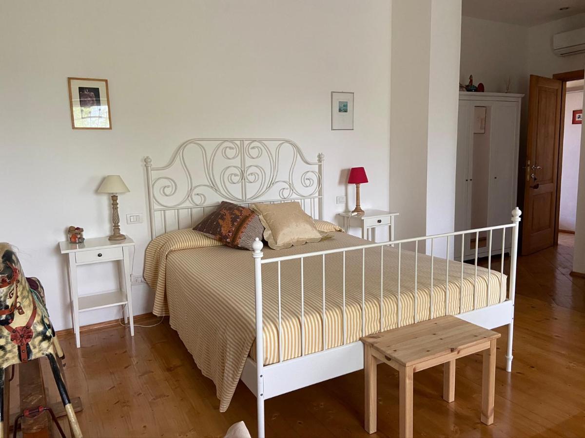 דסנזאנו דל גארדה Monte Maino Bed & Breakfast מראה חיצוני תמונה
